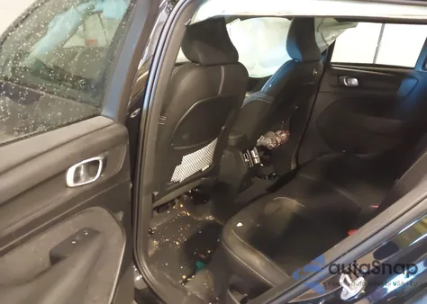 2023 Volvo Xc40 Recharge Pure Electric Twin Plus из США, поврежденный, VIN YV4ED3UL0P2059738